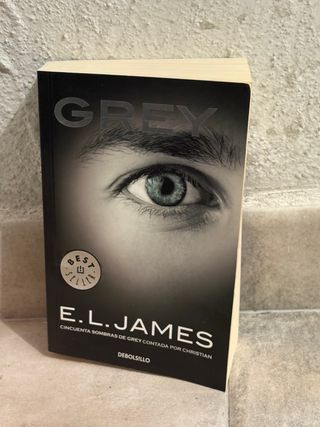 Libro grey