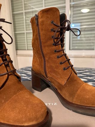 Botas Gloria Ortiz Serraje Marrón Talla 37