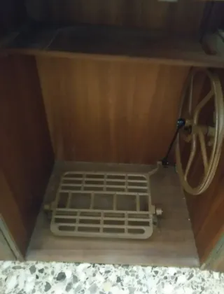 Máquina de Coser Singer Antigua