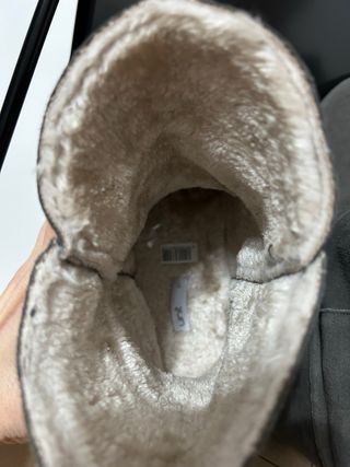 Botines grises con forro de pelo