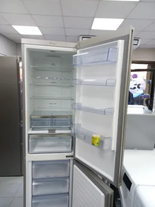 《Nevera marca balay 2,cm garantía + entrega》