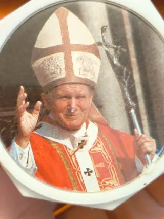 Rosario madera pétalos rosa