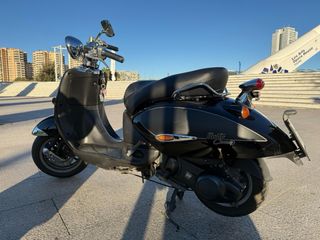 Aprilia Mojito Custom 125