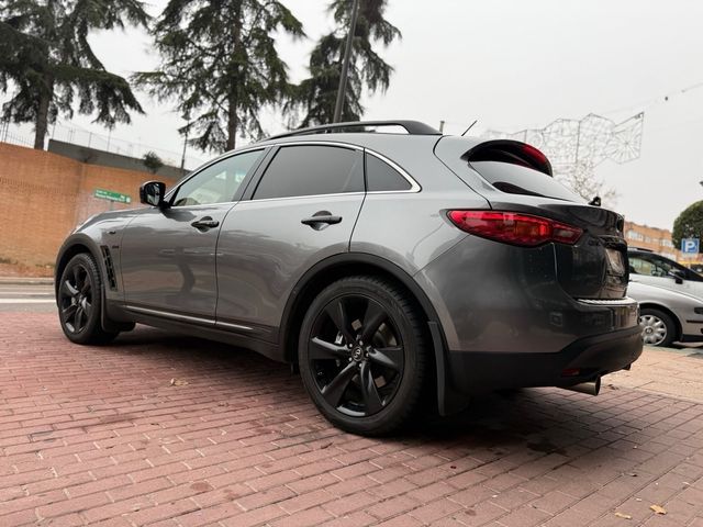Infiniti QX70 2015