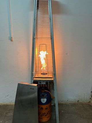 Calefactor de gas piramidal