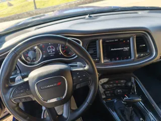 Dodge challenger 2020