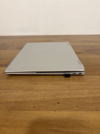 HP Envy x360 i7 13” Aluminio color Silver