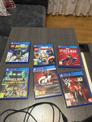 PS4 Pro Negra + Mando + Juegos + Estación de carga