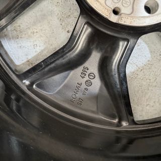 Juego Llantas Originales Mercedes 19” + Neumáticos