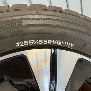 Juego Llantas Originales Mercedes 19” + Neumáticos