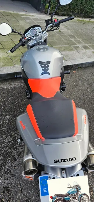 Suzuki GSR 600
