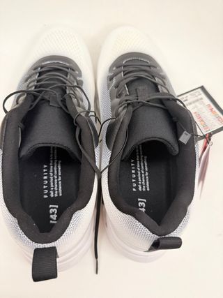 Zapatillas Hombre Talla 43 Blancas y Negras