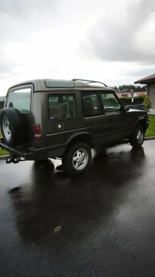 Land Rover Discovery 300