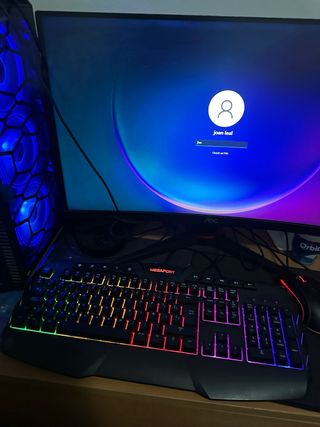 PC Gaming Completo: Monitor, Teclados, Mouse y Web