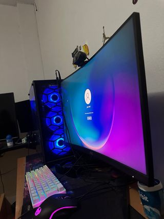 PC Gaming Completo: Monitor, Teclados, Mouse y Web