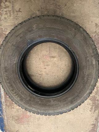 235/75 R17,5 Michelin Multi D