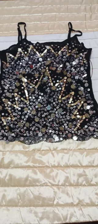 Top lentejuelas negro y plateado