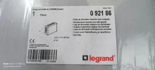 Caja de conexión eléctrica Legrand Plexo