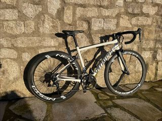 Bicicleta Carretera Specialized Blanca