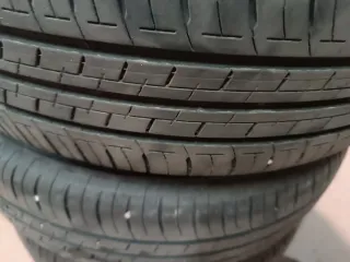 4 Ruedas 175/65/15 84H con llanta y tapacubo