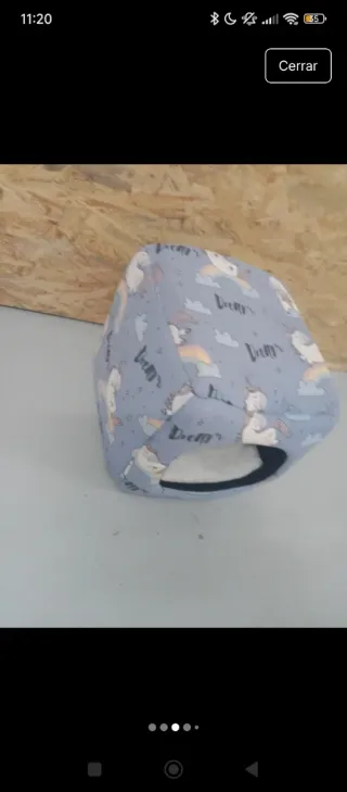 Casita para perro o gato con unicornios