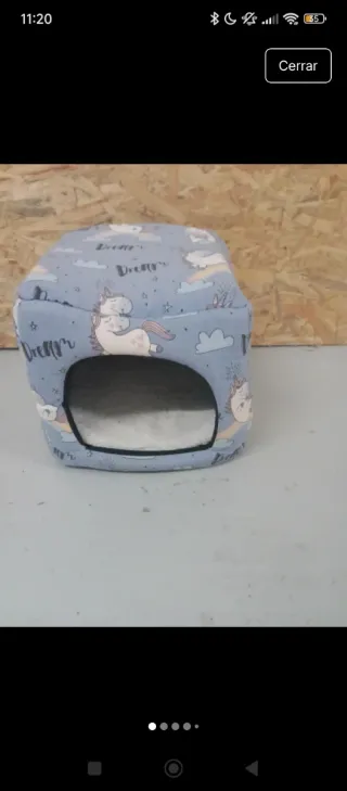 Casita para perro o gato con unicornios