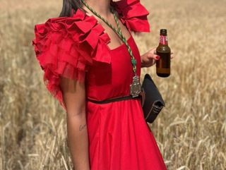 Bata flamenca roja con volantes