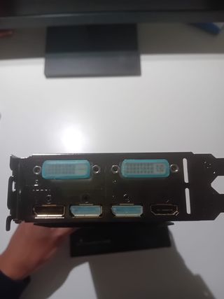 Tarjeta Gráfica ASRock AMD Radeon RX 6500 XT