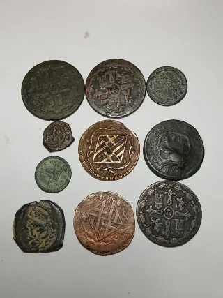 Lote de 31 monedas españolas.