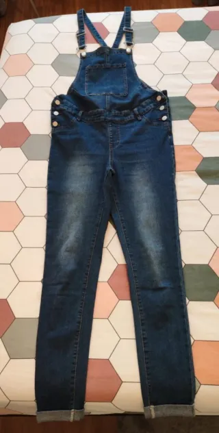 Peto vaquero premamá, puesto un par de veces