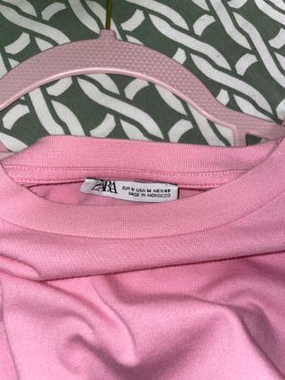 Camiseta Zara Estampada Rosa Hombre