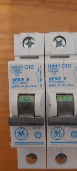 Interruttori unipolari 10 ampere 16 pezzi