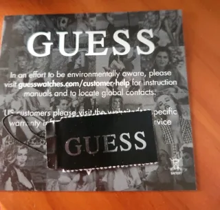 Reloj Guess Negro y Dorado