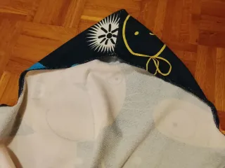 Toalla XL con capucha diseño gatos y peces