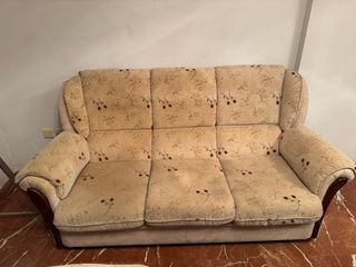 Sofá y sillón tela floral beige