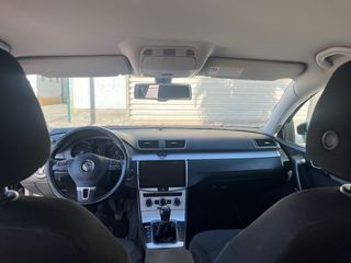 Volkswagen Passat 2013