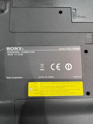 Sony Vaio PCG-71313M