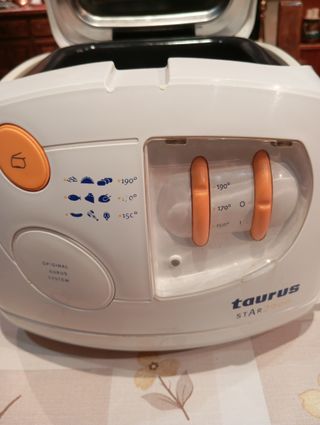 Freidora Taurus 2L