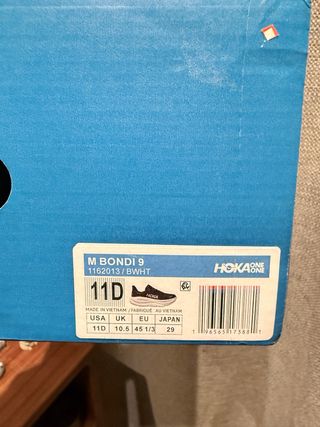 Zapatillas Hoka Bondi 9 Negras, y blancas Talla 45