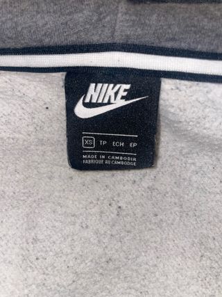 Chaqueta Nike Air Gris y Negro Talla XS