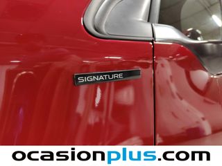 Peugeot 2008 PureTech Signature 60 kW (82 CV)