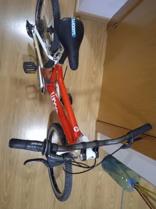 Bici infantil Woom 4 20 ultraligera