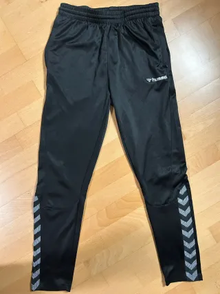 Pantalones chándal Hummel negros