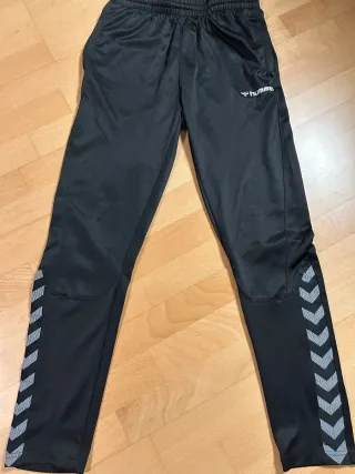 Pantalones chándal Hummel negros