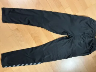 Pantalones chándal Hummel negros