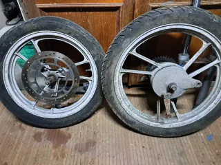 Motor Suzuki RG 125