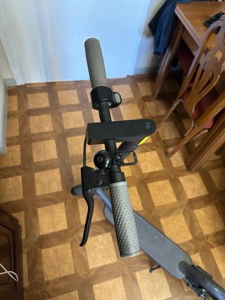 Patinete Eléctrico con Rueda Repuesto