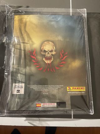 Álbum y cromos Piratas del Caribe