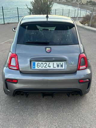 Abarth 595 competizione