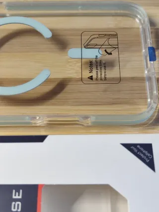 Cover Magsafe Trasparente per iPhone 17 Pro Max